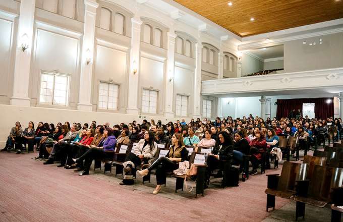 CHARLA MAGISTRAL 21 NOV 4
