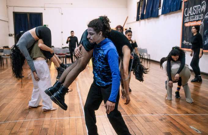ENSAYO TEATRO FISICO II 21