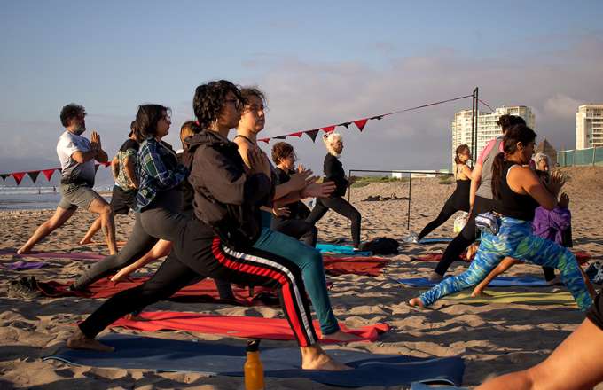 YOGA EN LA PLAYA 16